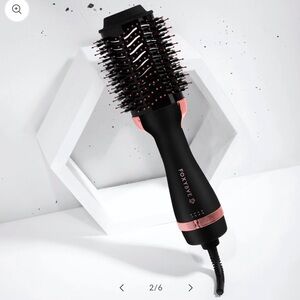 Rose Gold Blowout Dryer Brush